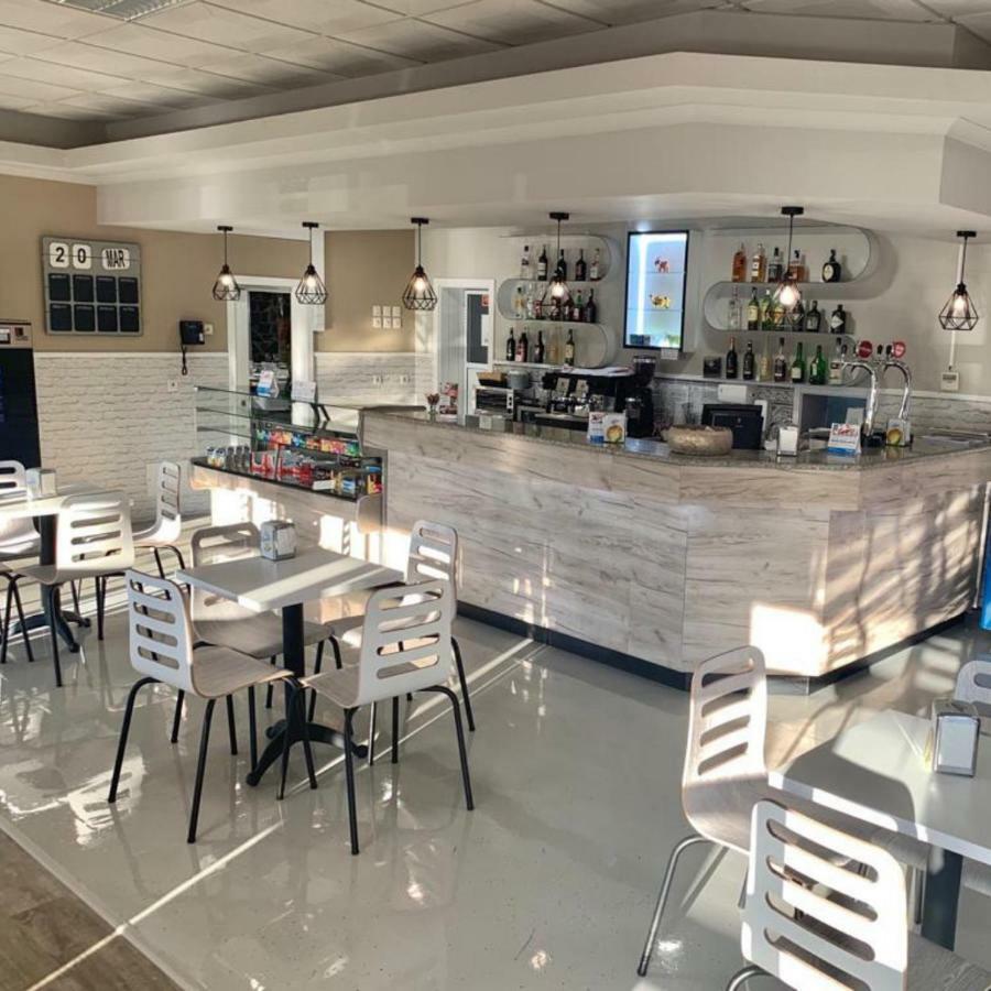 וילה נובה דה פויארס Alojamento Restaurante Dom Dinis מראה חיצוני תמונה