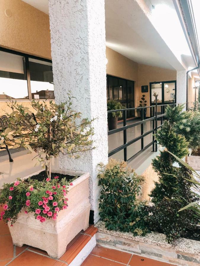 וילה נובה דה פויארס Alojamento Restaurante Dom Dinis מראה חיצוני תמונה